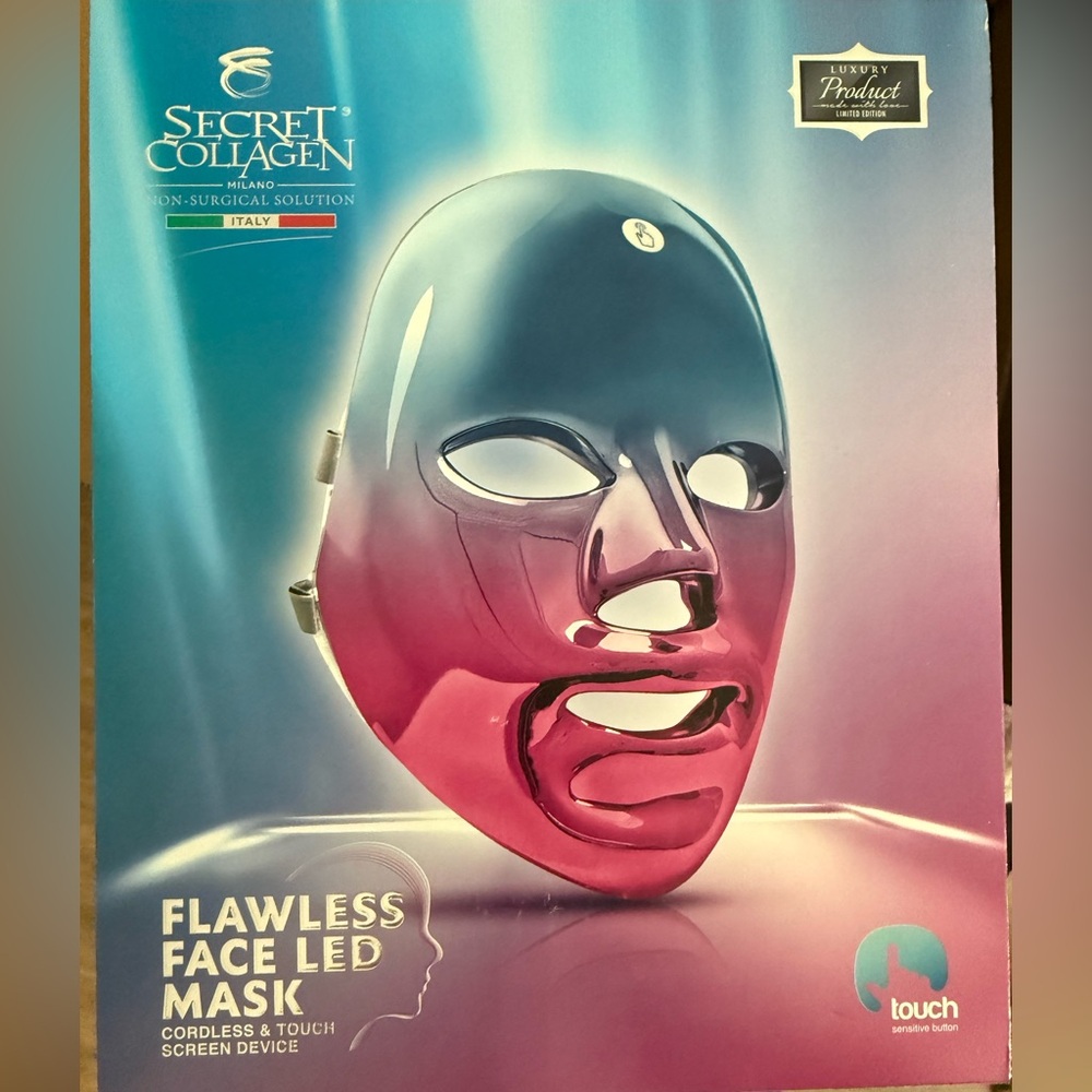 Face LED Flawless Face Mask by Secret Collagen
